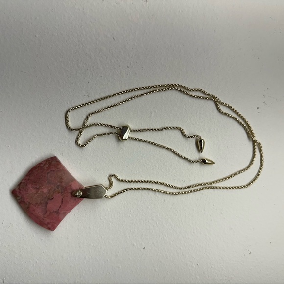 Kendra Scott Aislinn Long Necklace with Pink Rhodonite Pendant - Picture 2 of 3